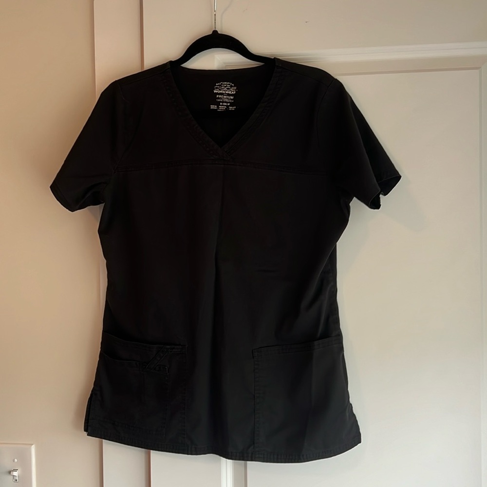 Women’s small Cherokee workwear scrub top